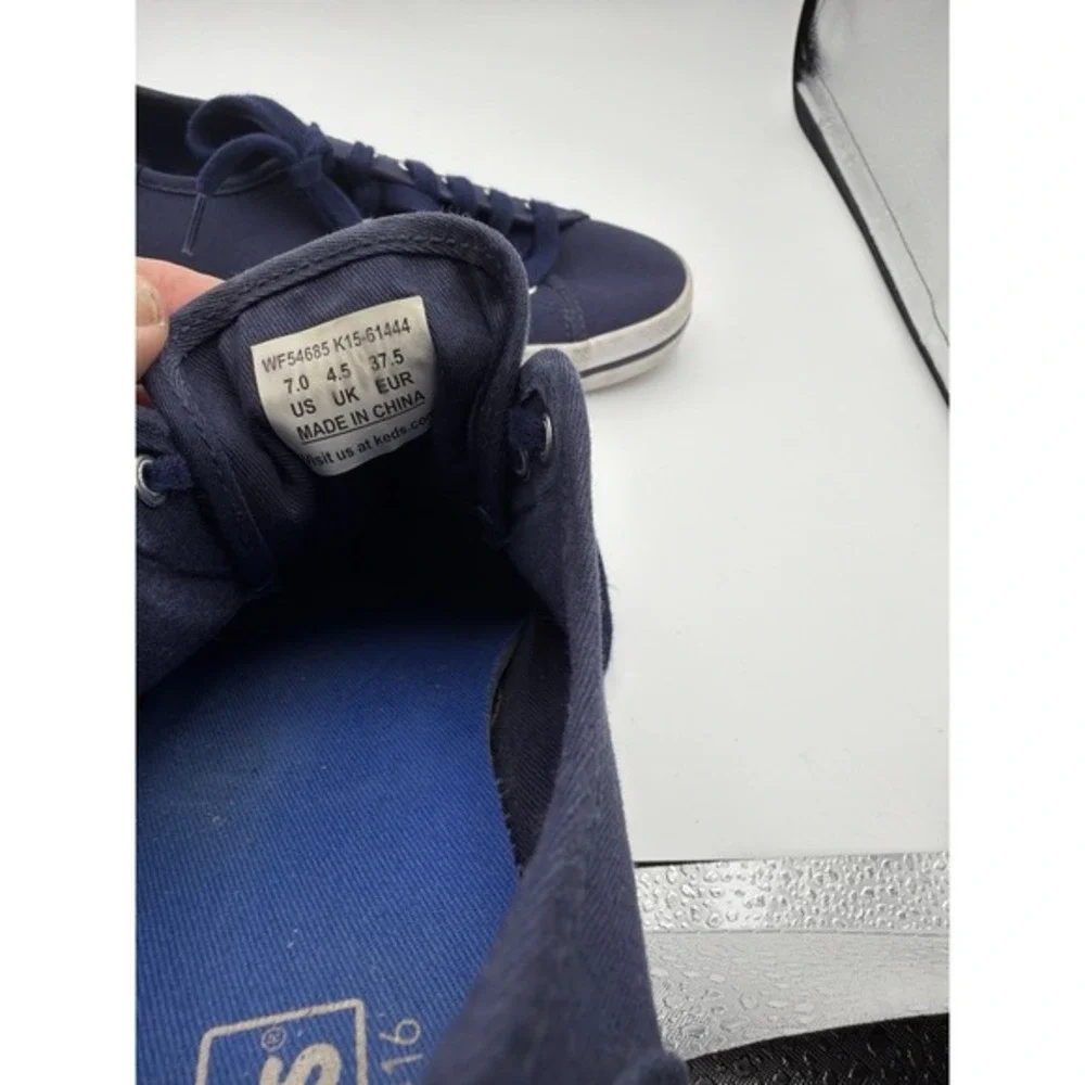 Keds Champion Navy‎ Blue Canvas Sneakers Womens 7 US Lace Up Casual.        1679